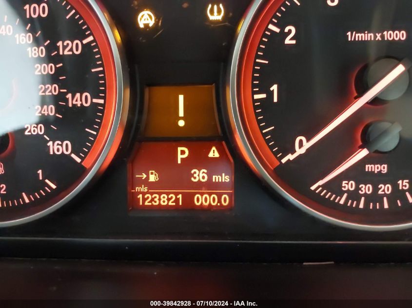 2008 BMW 328Xi VIN: WBAVC93558K042444 Lot: 39842928