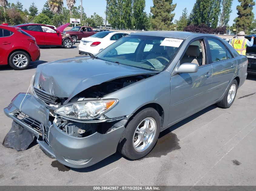 2005 Toyota Camry Le VIN: 4T1BE32K75U542444 Lot: 39842957