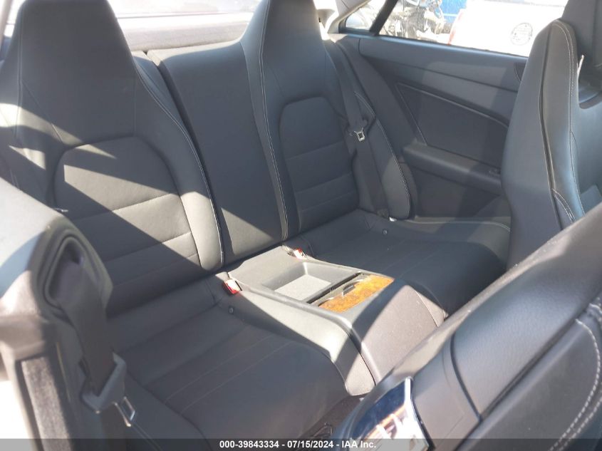 2013 Mercedes-Benz E 350 VIN: WDDKJ5KB4DF207582 Lot: 39843334