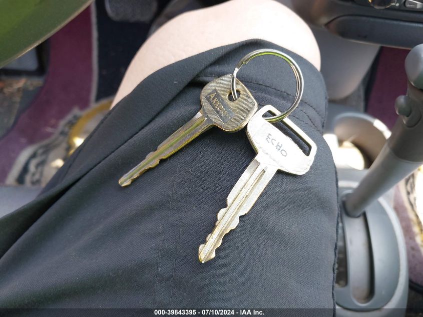 2000 Toyota Echo VIN: JTDBT1234Y0016940 Lot: 39843395