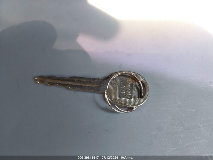 2001 Hyundai Santa Fe 2.7L V6 Gls/2.7L V6 Lx VIN: KM8SC83D81U007653 Lot: 39843417