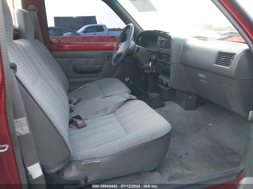 1994 Toyota Pickup 1/2 Ton Short Whlbase Stb VIN: 4TARN81A8RZ248774 Lot: 39843443