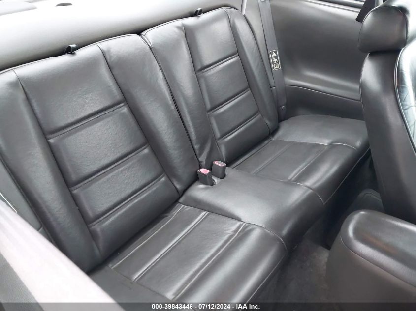 2000 Ford Mustang VIN: 1FAFP4043YF138517 Lot: 39843446