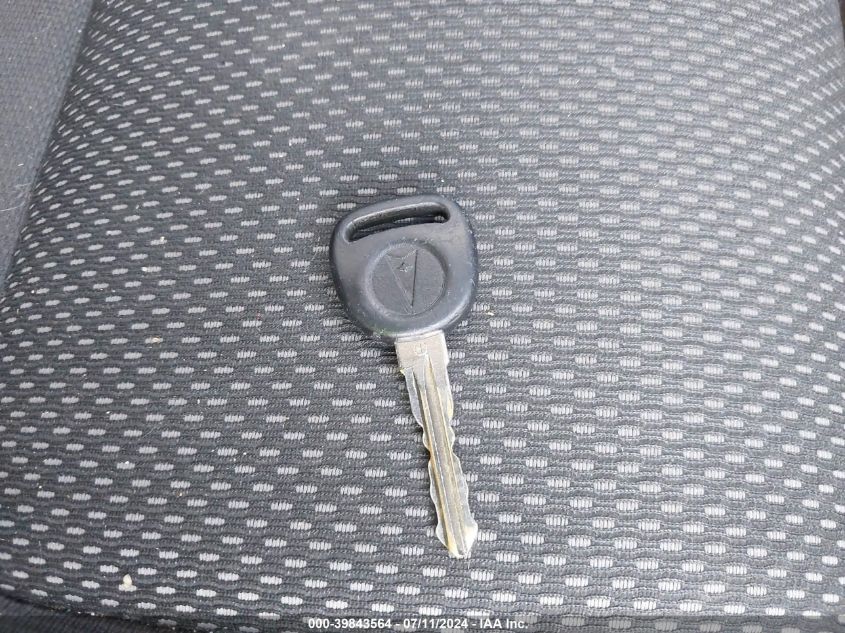 2008 Pontiac Torrent VIN: 2CKDL43F586038299 Lot: 39843564