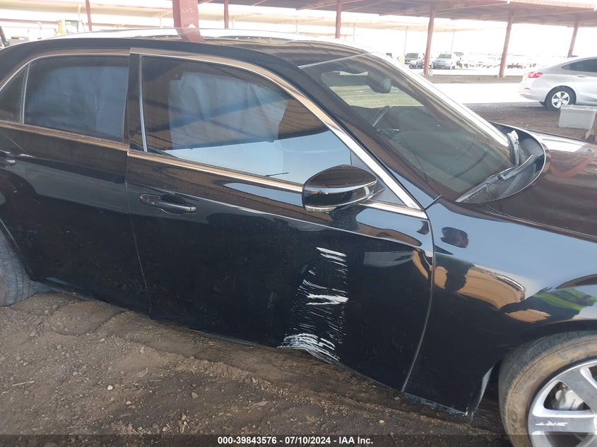 2012 Chrysler 300 Srt8 VIN: 2C3CCAFJ7CH801071 Lot: 39843576