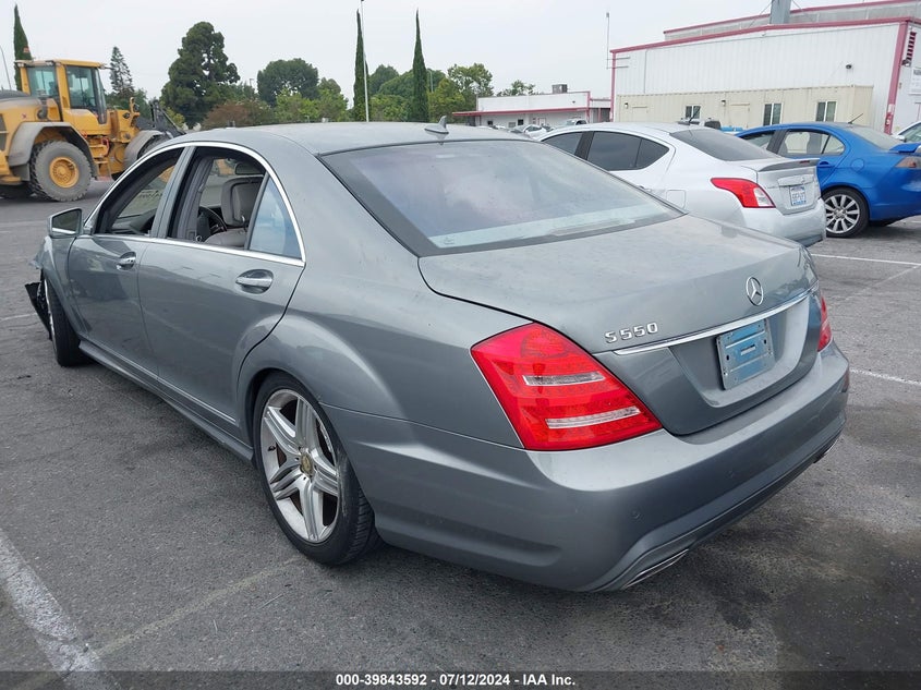 2013 Mercedes-Benz S 550 VIN: WDDNG7DB1DA506383 Lot: 39843592