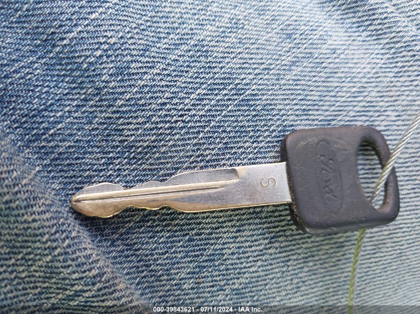 1998 Ford Taurus Lx/Se VIN: 1FAFP52U8WA249271 Lot: 39843621