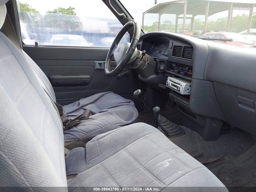 1994 Toyota Pickup 1/2 Ton Ex Lng Whlbase/Dx VIN: JT4VN13D3R5132424 Lot: 39843790