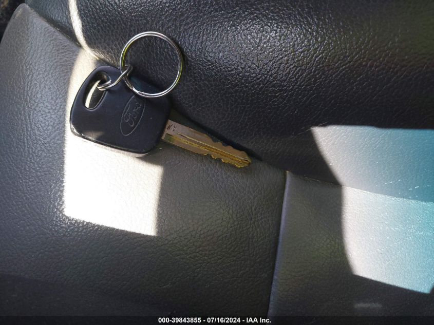 2003 Ford Escape Xlt VIN: 1FMYU03153KE10583 Lot: 39843855