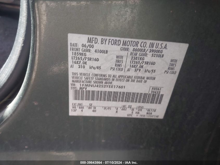 2000 Ford Excursion Limited VIN: 1FMNU42S2YEE17601 Lot: 39843864