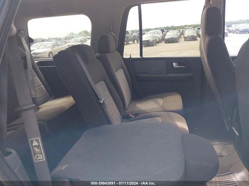 2003 Ford Expedition Xlt VIN: 1FMRU15W83LB70460 Lot: 39843891
