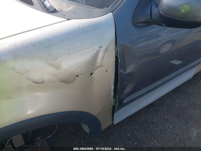 1999 Ford F-150 Lariat/Work Series/Xl/Xlt VIN: 1FTRX18W2XNB14838 Lot: 39843960