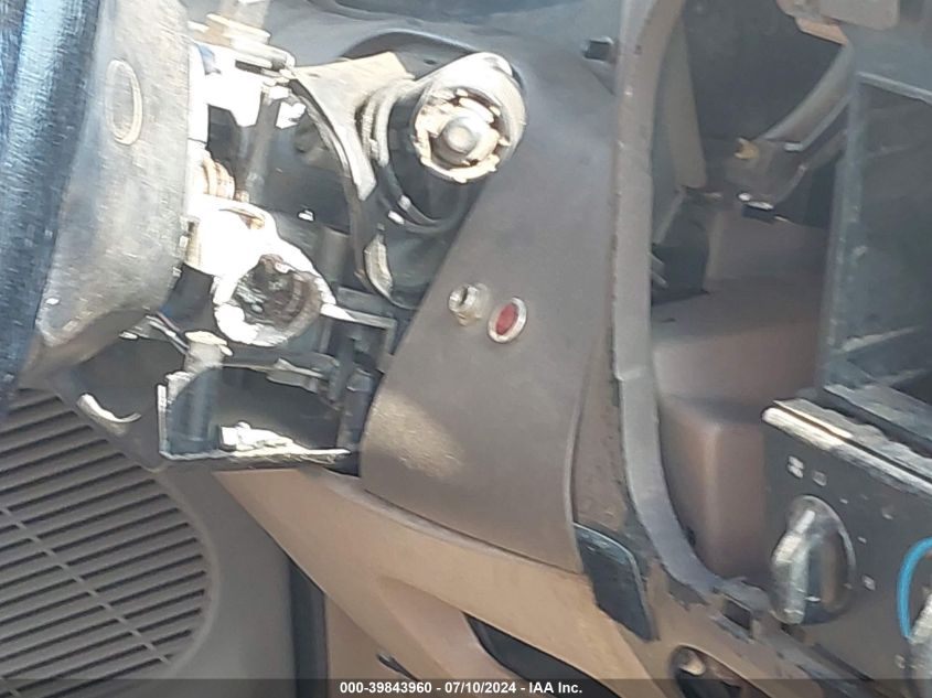 1999 Ford F-150 Lariat/Work Series/Xl/Xlt VIN: 1FTRX18W2XNB14838 Lot: 39843960