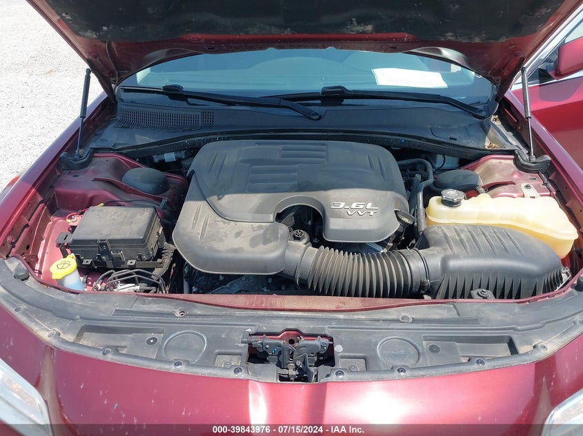 2016 Chrysler 300 Anniversary Edition VIN: 2C3CCAAG2GH224564 Lot: 39843976