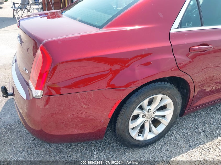 2016 Chrysler 300 Anniversary Edition VIN: 2C3CCAAG2GH224564 Lot: 39843976