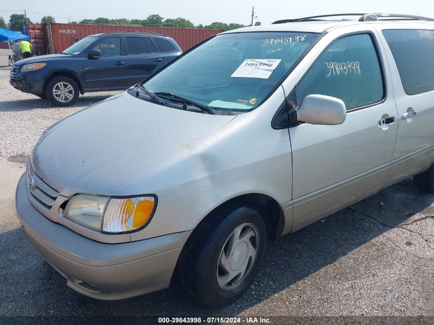2002 Toyota Sienna Xle VIN: 4T3ZF13C62U460327 Lot: 39843998