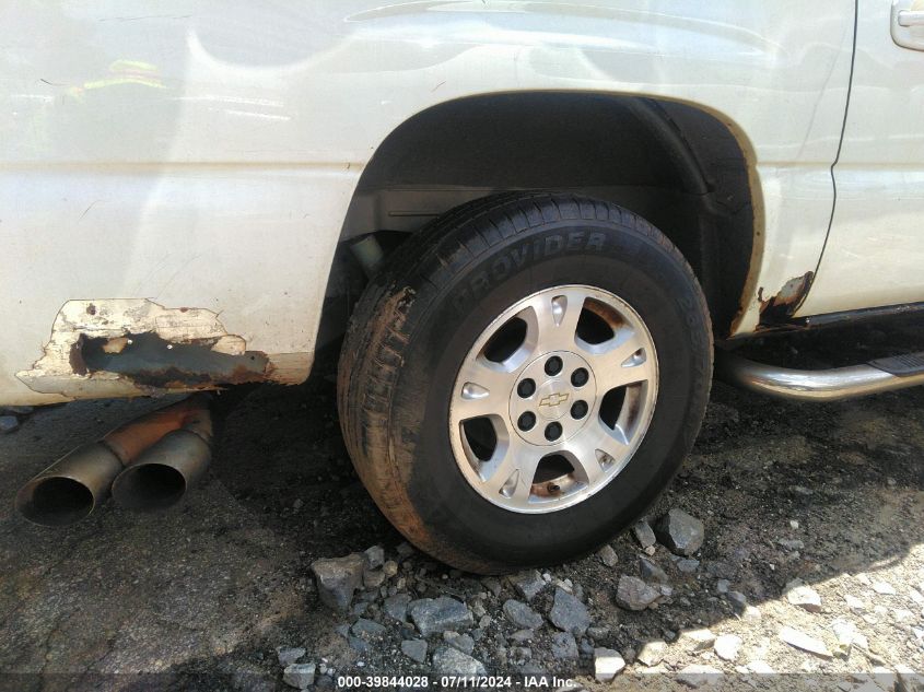 2005 Chevrolet Avalanche 1500 Z71 VIN: 3GNEK12Z15G156768 Lot: 39844028