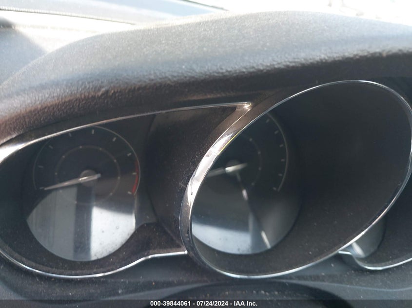 2011 Chevrolet Malibu 1Lt VIN: 1G1ZC5EU0BF135723 Lot: 39844061