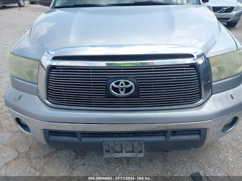 2010 Toyota Tundra Grade 5.7L V8 VIN: 5TFDW5F15AX120270 Lot: 39844063