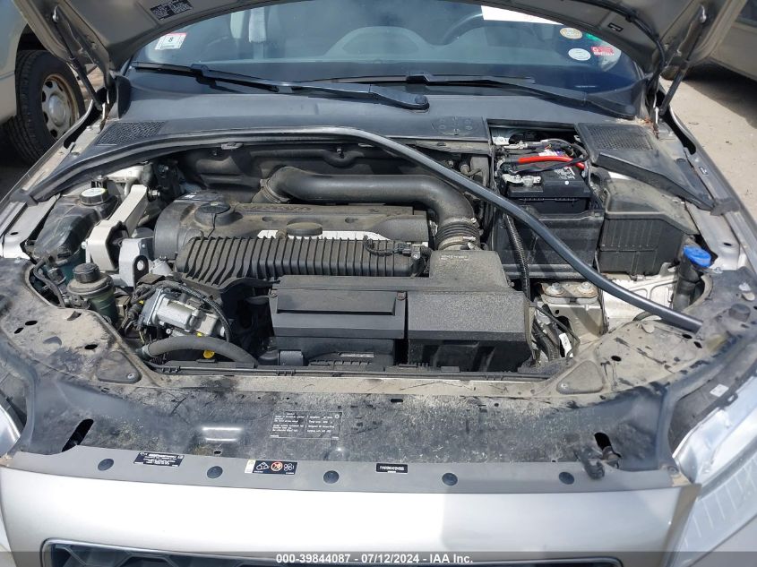 2016 VOLVO XC70 T5 PREMIER - YV4612NK4G1240585