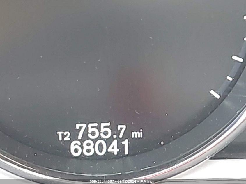 2016 VOLVO XC70 T5 PREMIER - YV4612NK4G1240585