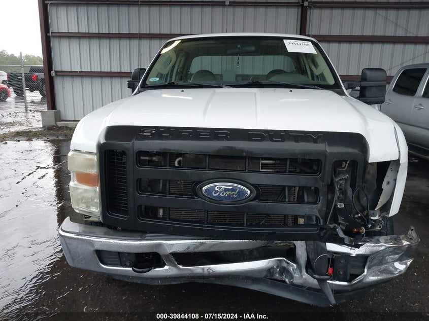 2008 Ford F-250 Lariat/Xl/Xlt VIN: 1FTNX20508EA54809 Lot: 39844108