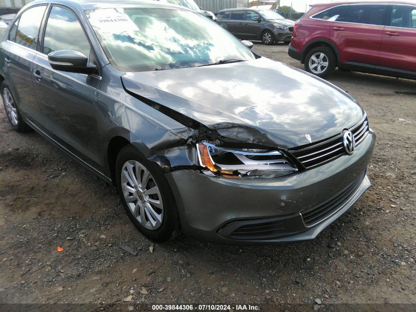 2013 Volkswagen Jetta 2.5L Se VIN: 3VWDX7AJ2DM443490 Lot: 39844306