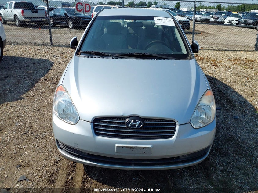 2011 Hyundai Accent Gls VIN: KMHCN4AC5BU572168 Lot: 39844336