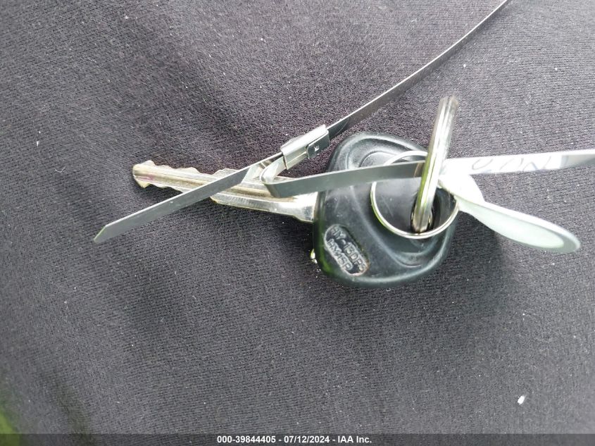 2010 Kia Soul +/!/Sport VIN: KNDJT2A22A7702384 Lot: 39844405