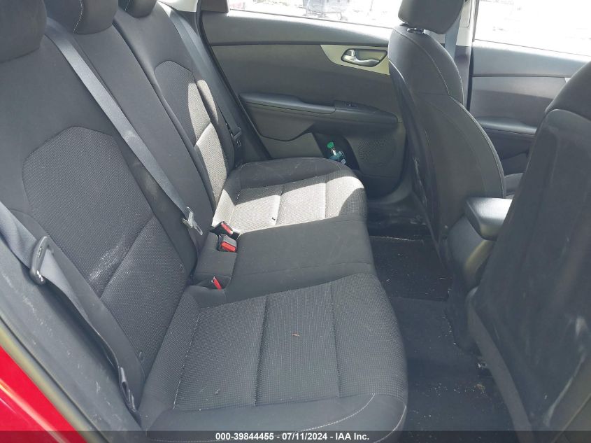 2021 Kia Forte Lxs VIN: 3KPF24ADXME366123 Lot: 39844455