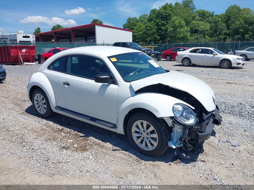 2014 VOLKSWAGEN BEETLE 1.8T ENTRY - 3VWF17AT7EM643200