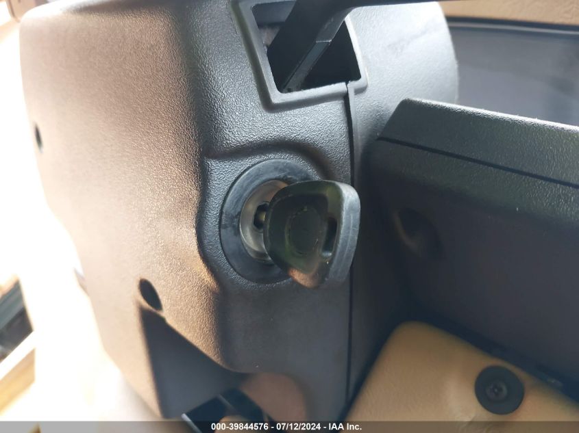 1993 Jaguar Xj6 Sovereign VIN: SAJHW1745PC671786 Lot: 39844576