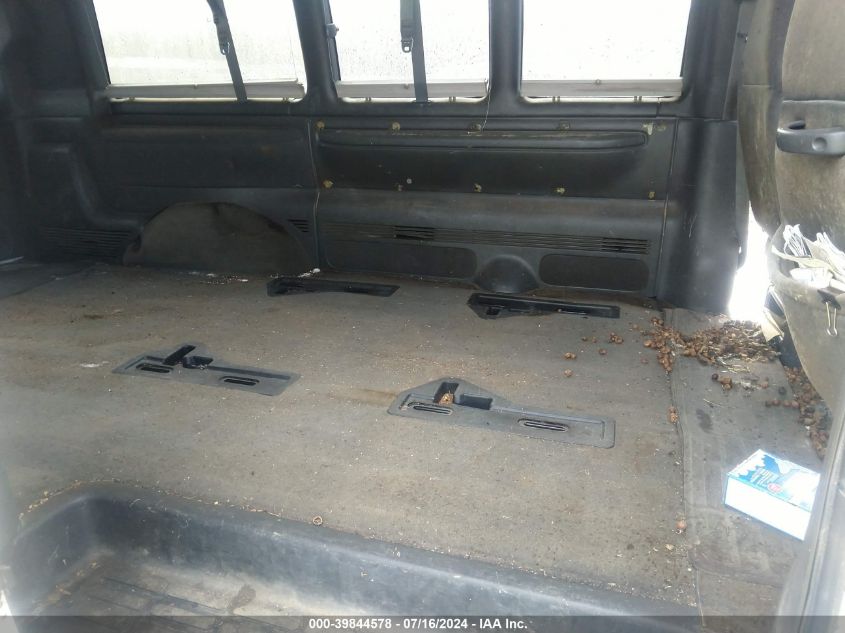 2001 Chevrolet Express VIN: 1GNHG35G911187683 Lot: 39844578