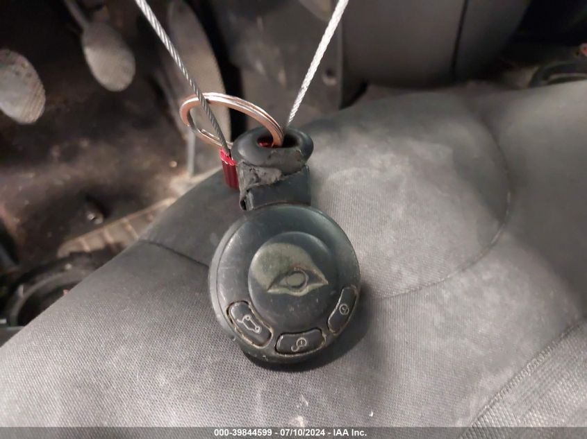 2009 Mini Cooper VIN: WMWMF33509TU74242 Lot: 39844599