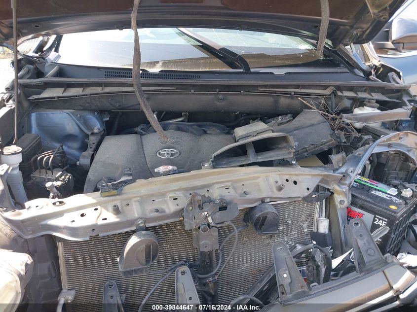 2019 Toyota Highlander Xle VIN: 5TDJZRFHXKS945761 Lot: 39844647