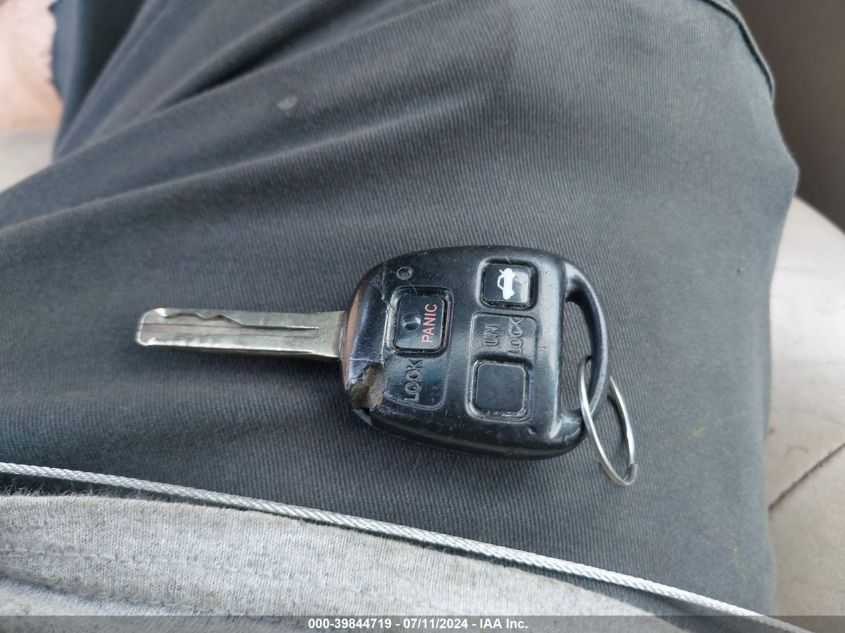 2003 Lexus Es 300 VIN: JTHBF30G236017503 Lot: 39844719