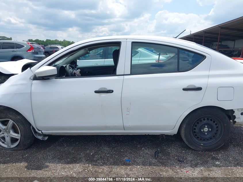 2017 Nissan Versa 1.6 S+ VIN: 3N1CN7AP9HL900092 Lot: 39844786