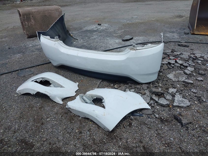 2017 Nissan Versa 1.6 S+ VIN: 3N1CN7AP9HL900092 Lot: 39844786