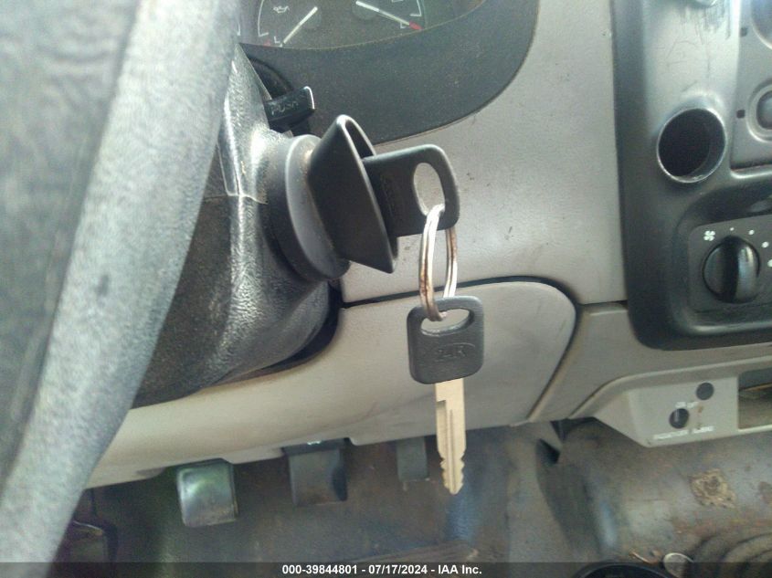 2000 Ford Ranger Xl/Xlt VIN: 1FTYR10C6YTA37783 Lot: 39844801