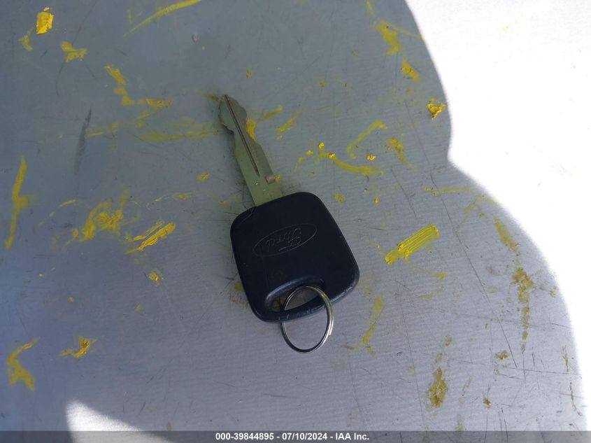 2001 Ford F-150 Xl/Xlt VIN: 2FTZX17281CB02527 Lot: 39844895