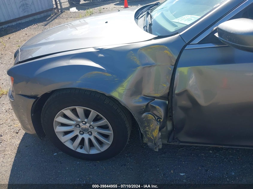 2012 Chrysler 300 VIN: 2C3CCAAG2CH143297 Lot: 39844955