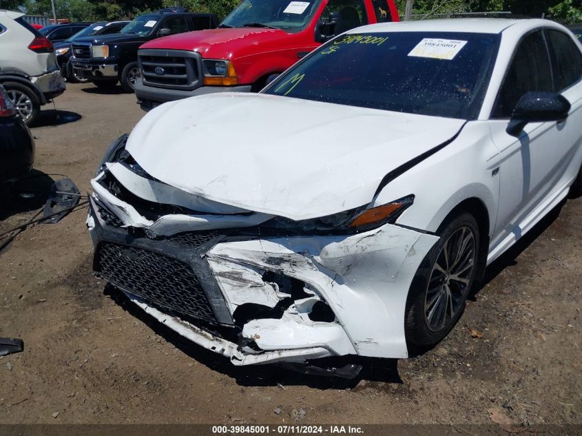 2018 Toyota Camry Se VIN: 4T1B11HK1JU143787 Lot: 39845001