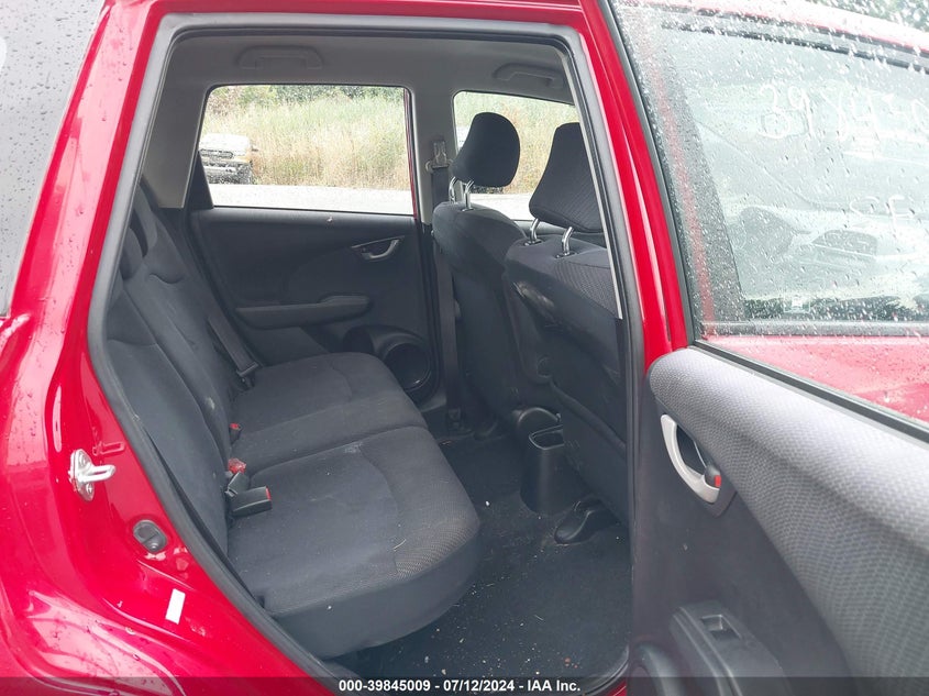 2013 Honda Fit Sport VIN: JHMGE8H54DC041426 Lot: 39845009