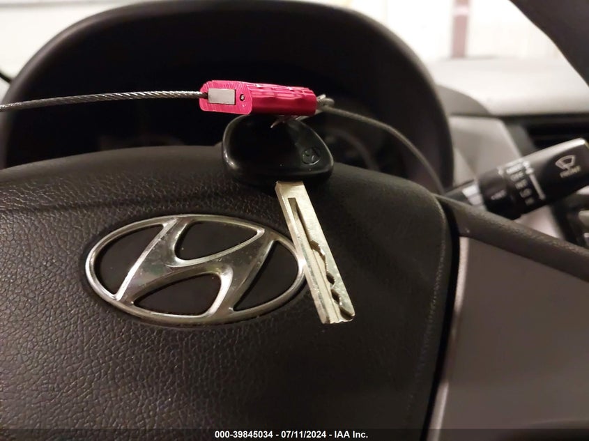 2017 Hyundai Accent Se VIN: KMHCT4AE3HU186431 Lot: 39845034