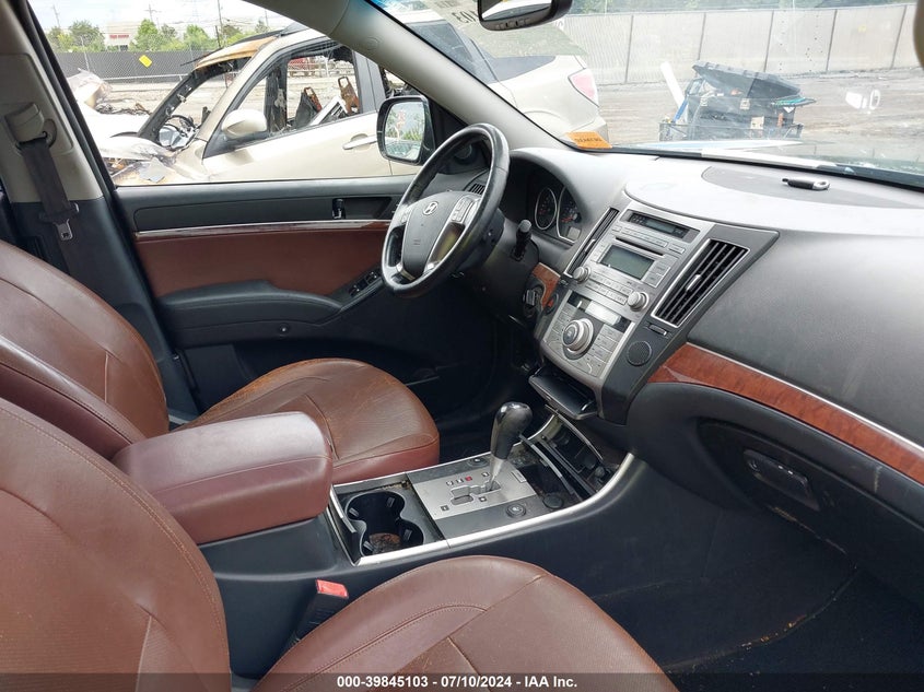 2011 Hyundai Veracruz Limited VIN: KM8NU4CC4BU170019 Lot: 39845103