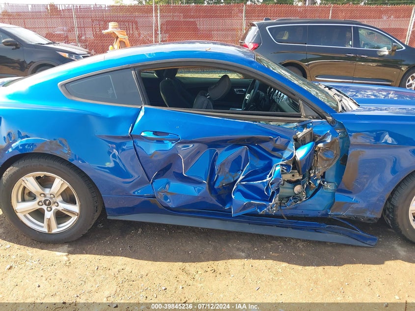VIN 1FA6P8AM8H5351863 2017 FORD MUSTANG V6