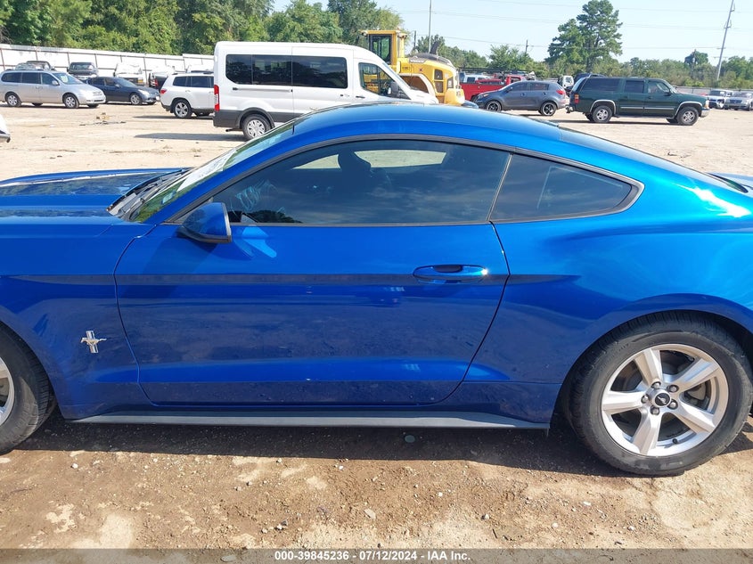 VIN 1FA6P8AM8H5351863 2017 FORD MUSTANG V6