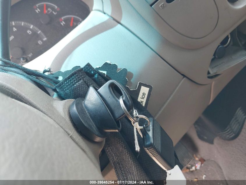 2000 Ford F-150 Lariat/Work Series/Xl/Xlt VIN: 1FTRX17L7YNB37010 Lot: 39845254