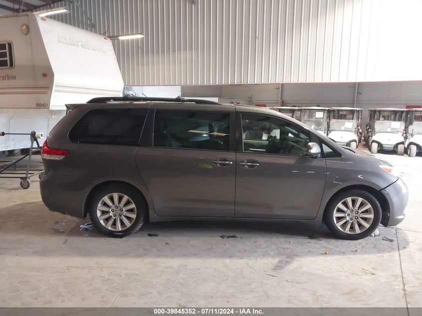 2013 Toyota Sienna Limited V6 7 Passenger VIN: 5TDYK3DCXDS366683 Lot: 39845352
