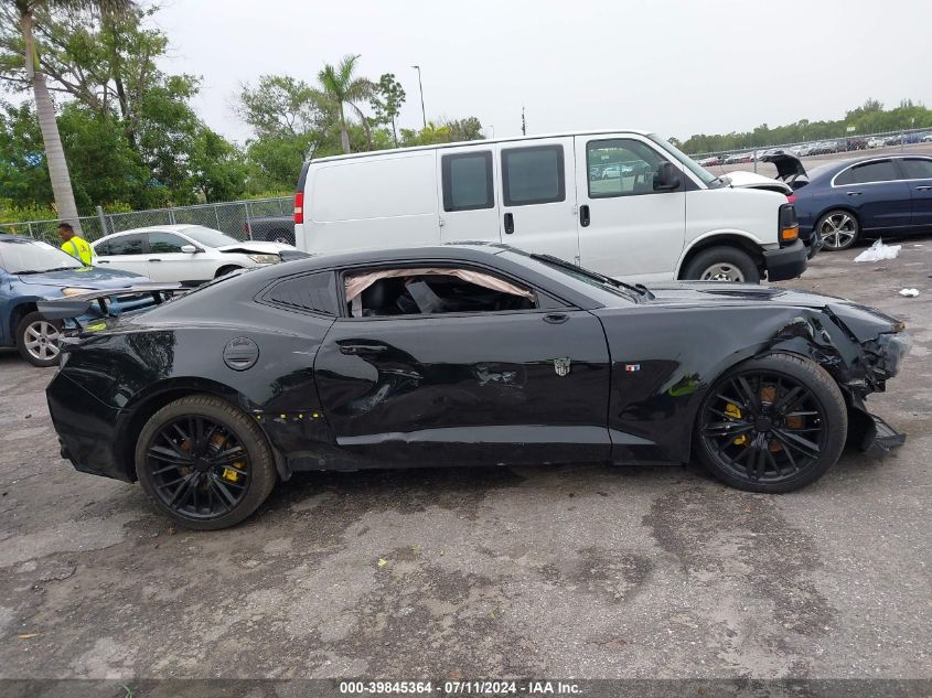 2017 Chevrolet Camaro 1Lt VIN: 1G1FB1RS0H0147566 Lot: 39845364